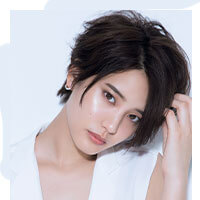 山崎紘菜