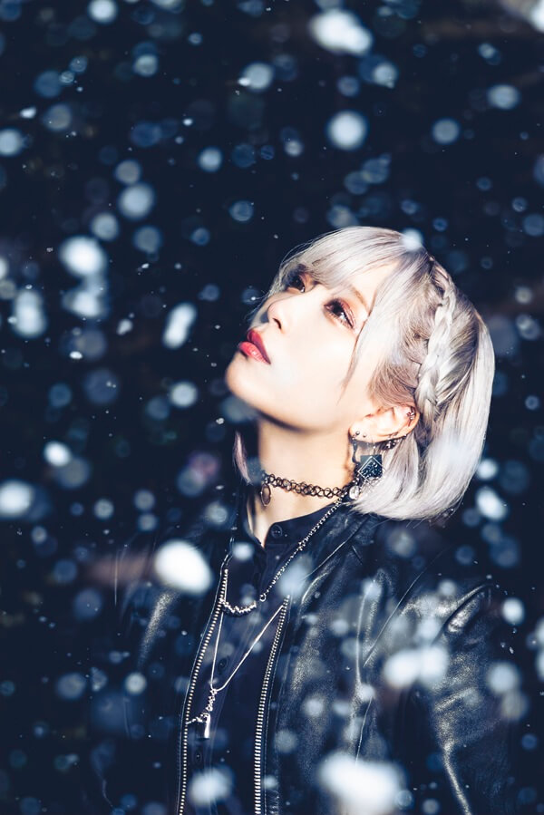 ReoNa「『Amore』という言葉に帰ってくる作品」ニューシングル『Amore』に込めた想い！